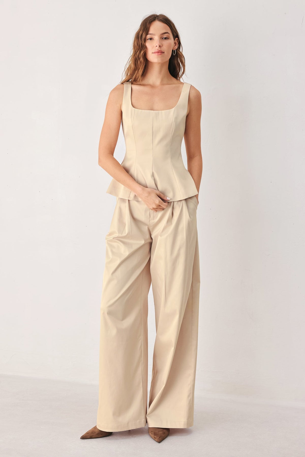 Flying Tomato parchment relaxed-fit woven pants in champagne color, featuring a comfortable, casual design and relaxed fit.