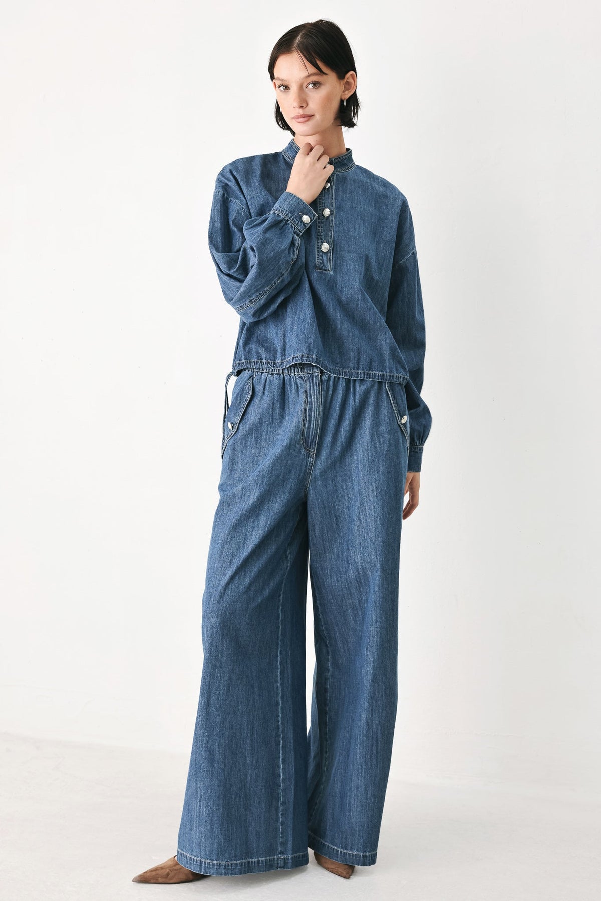 Flying Tomato Indigo Comfort Line denim pants, casual fit with classic blue denim, front pockets, and belt loops.