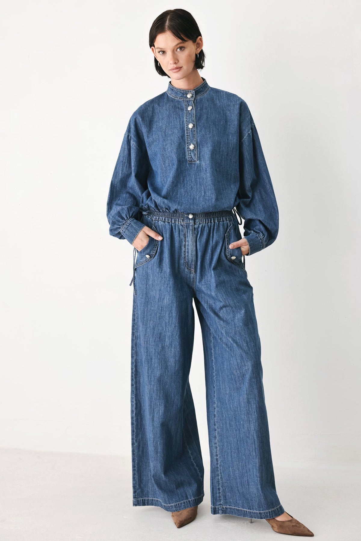 Flying Tomato Indigo Comfort Line denim pants, stylish and comfortable jeans with classic indigo wash, displayed on a model.