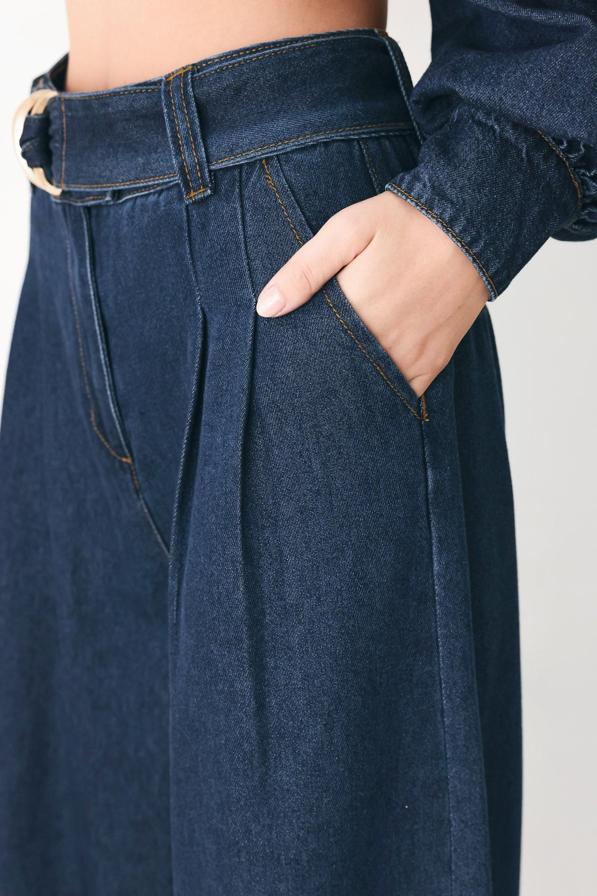Flying Tomato deep indigo modern muse denim pants with a slim fit and classic five-pocket design.