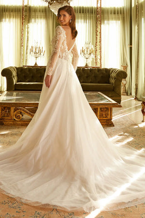 Wedding Dress with an A-line silhouette and a V-neck - Farnelli