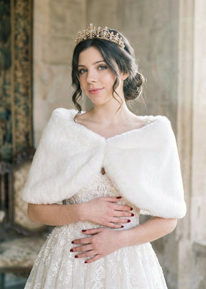 Ivory Fur Wrap (Serena Ivy05)