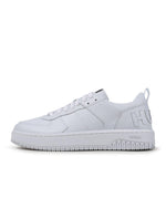 White Hugo Boss Kilian Tenn men's footwear shoes with sleek design and laces, displayed on a plain background.