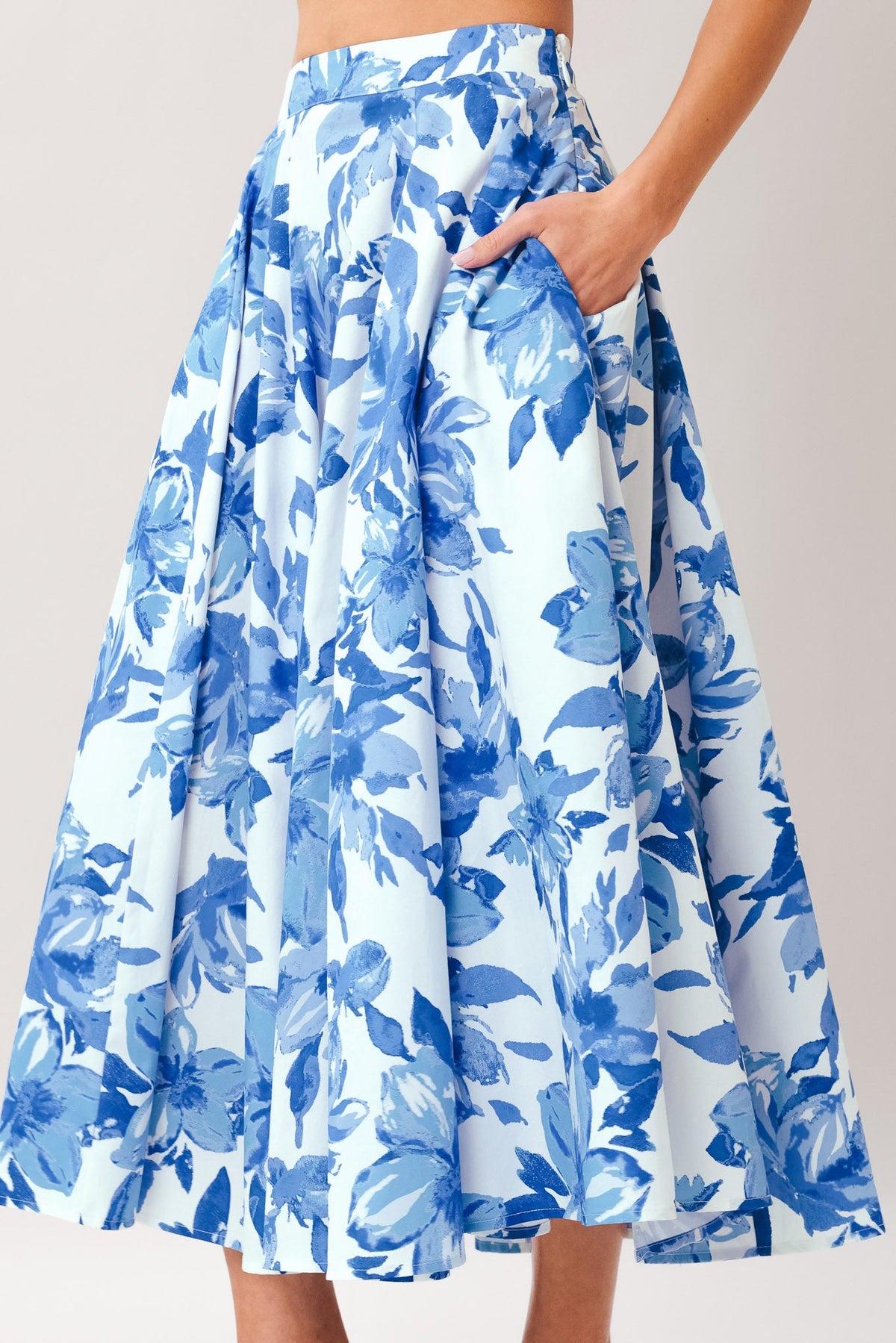 Flying Tomato SKY BLOSSOM woven full circle skirt in off-white and blue, featuring a flowing, lightweight fabric with floral pattern.