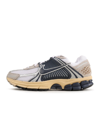 Men's Nike Zoom Vomero 5 sneakers in Thunder Blue, side view