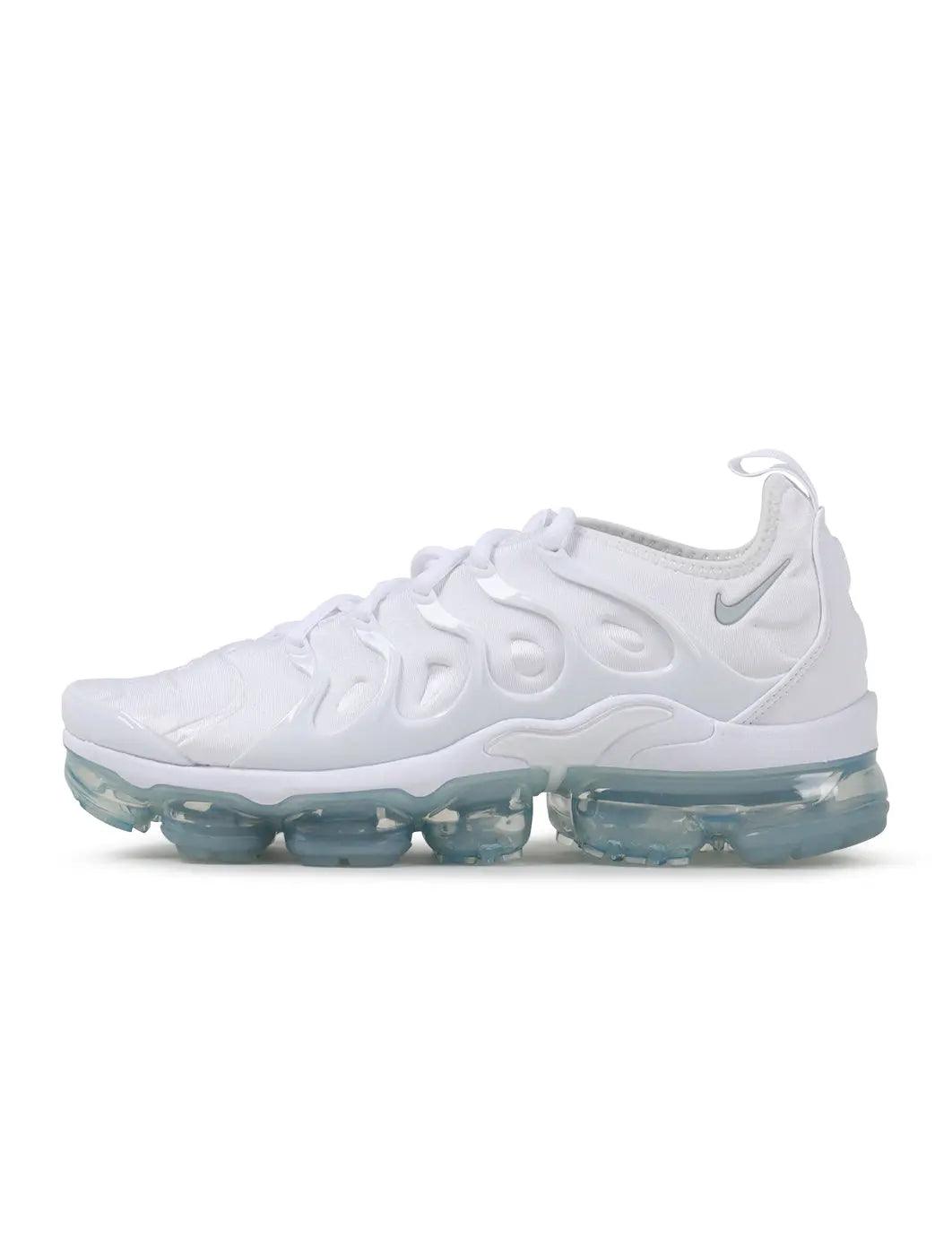 Nike men's Air Vapormax Plus sneakers in Pure Platinum colorway, side view