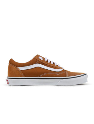 Vans men's Old Skool sneakers in golden brown leather, featuring classic side stripe and white rubber sole.