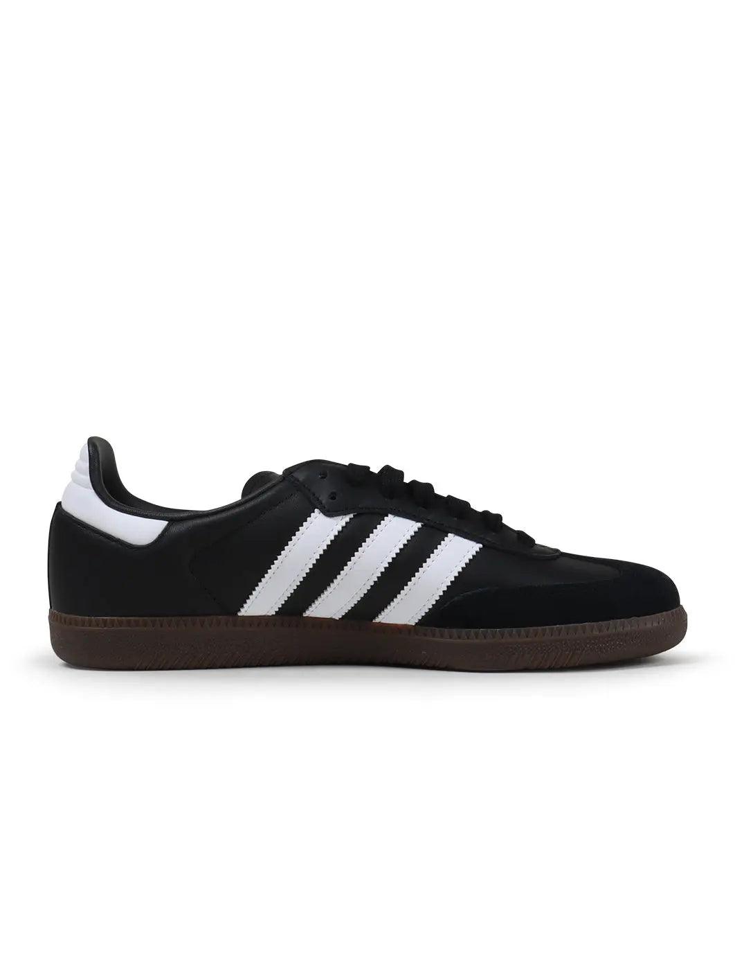 Black and white Adidas Mens Samba OG men's sneakers, side view