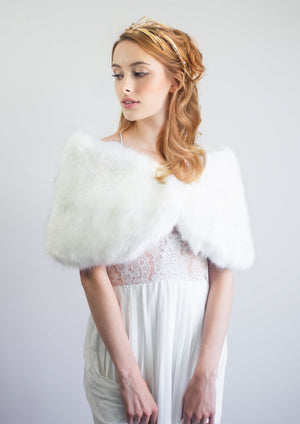 Ivory with Black Tips Faux Fur Wrap (Serena Wht03)