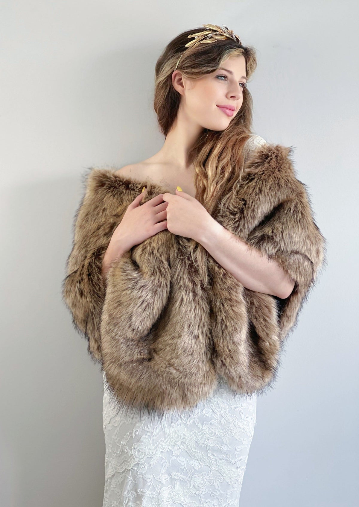 Brown Faux Fur Shawl (Butterfly Brw03)