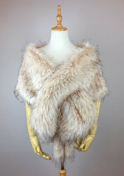 Blush with Black Tips Faux Fur Shawl (Lilian Blu02)
