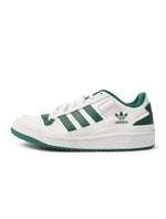 Men's Adidas Forum 84 Low sneakers in white and green featuring classic basketball shoe design and stylish branding.