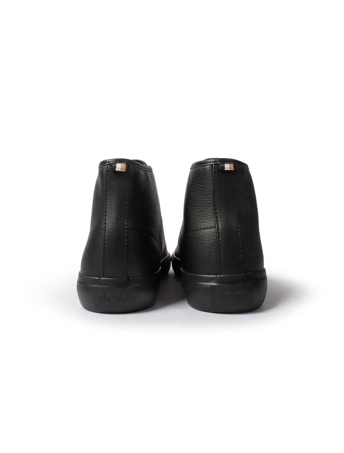 Black Hugo Boss Aiden Hito men's shoes with sleek design and leather finish, showcased in a stylish footwear image.