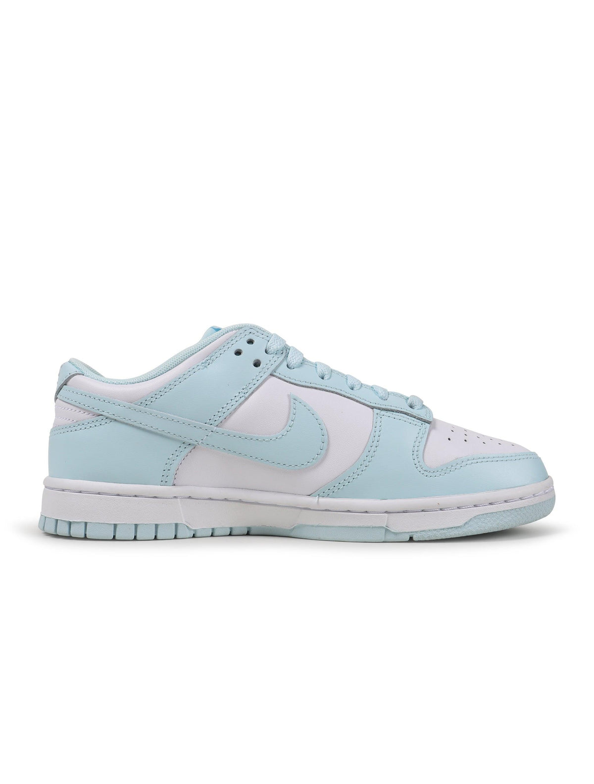 Nike men's Dunk Low Retro sneakers in Glacier Blue and white, side view