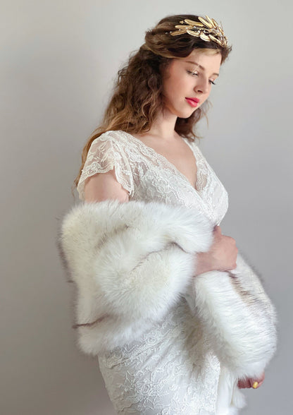 Ivory with Black Fur (Lilian Wht03)