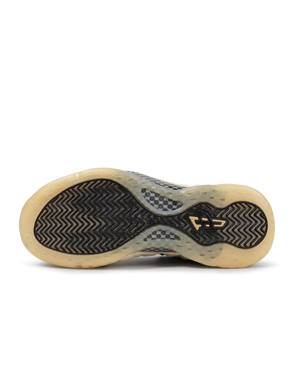 Men's Nike Air Foamposite One sneakers in light orewood brown, side view