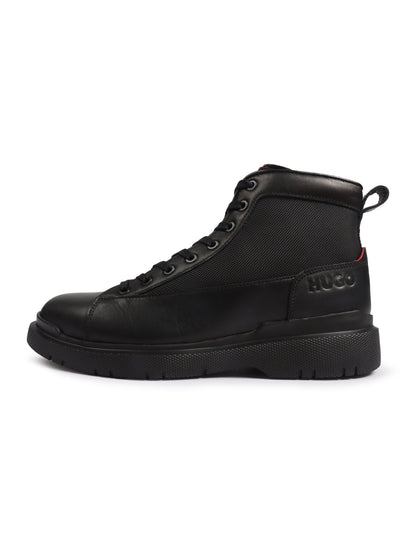 Black Hugo Nash Halb Boot for men, stylish denim exchange footwear featuring sleek design and durable construction.