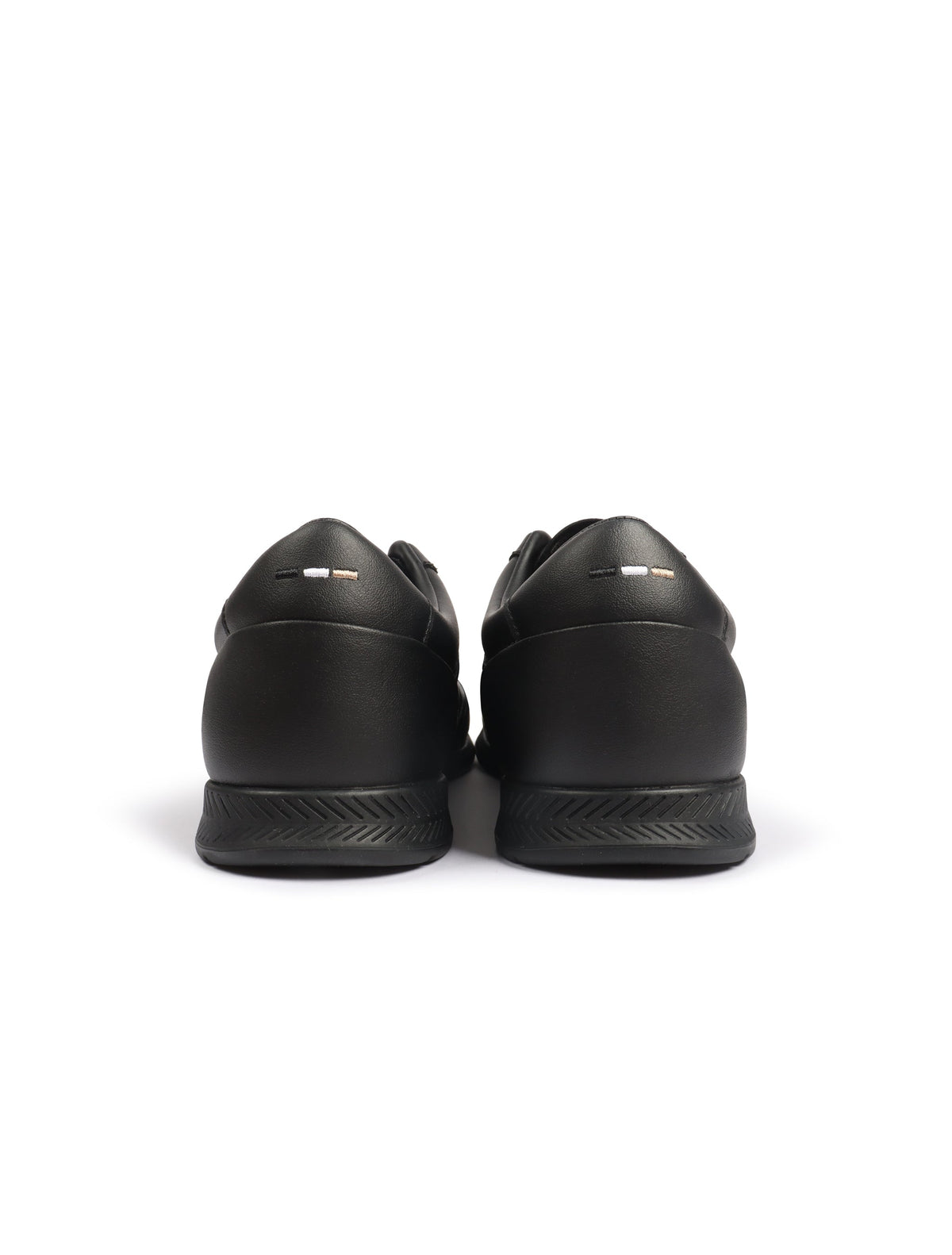 Black Hugo Boss Nitan Lowp men's shoes, stylish footwear with sleek design, displayed on a plain background.