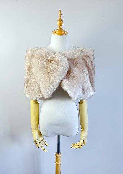 Blush / Peach Fur Wrap (Serena Pea01)
