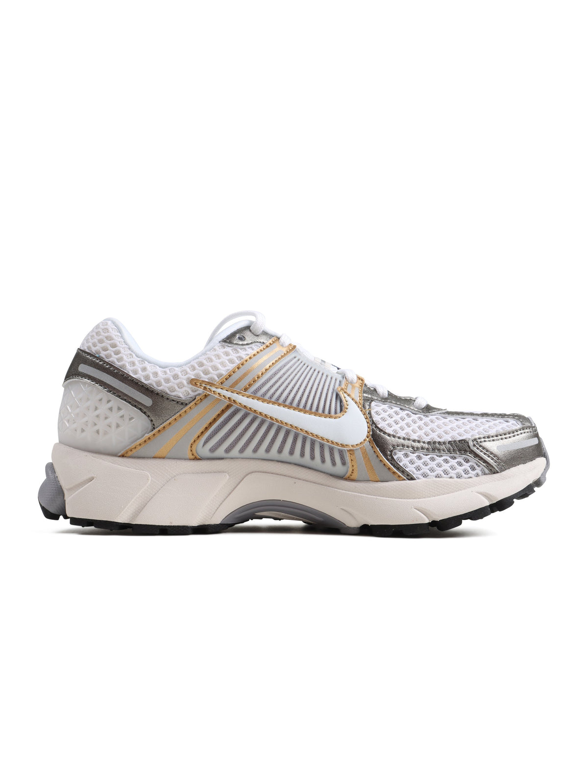 Nike Men's Zoom Vomero 5 sneakers in Platinum Tint and White, side view