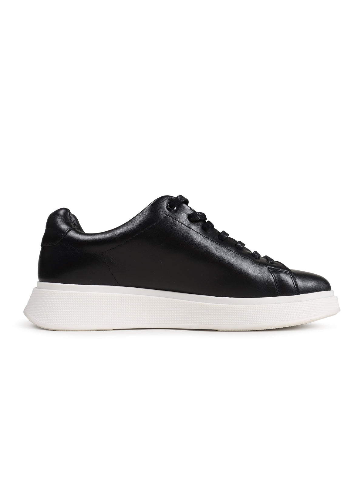 Black Hugo Boss Bulton Runn It A men's shoes, stylish footwear with sleek design and laces, displayed on a plain background.