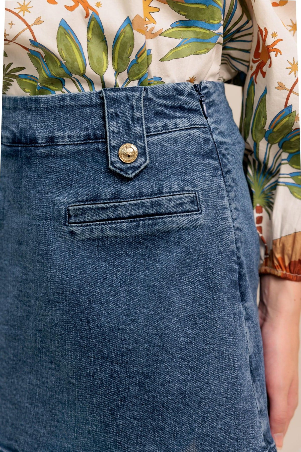 Flying Tomato Heart Eyes denim skort, medium indigo shorts with heart eye graphic, casual and stylish denim skirt-shorts combo.