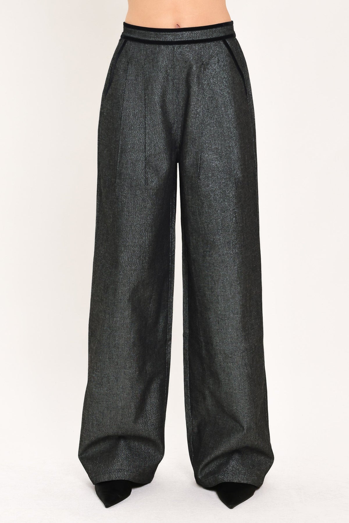 Flying Tomato metallic hourglass woven wide-leg pants in black denim, featuring a stylish relaxed fit and textured fabric.
