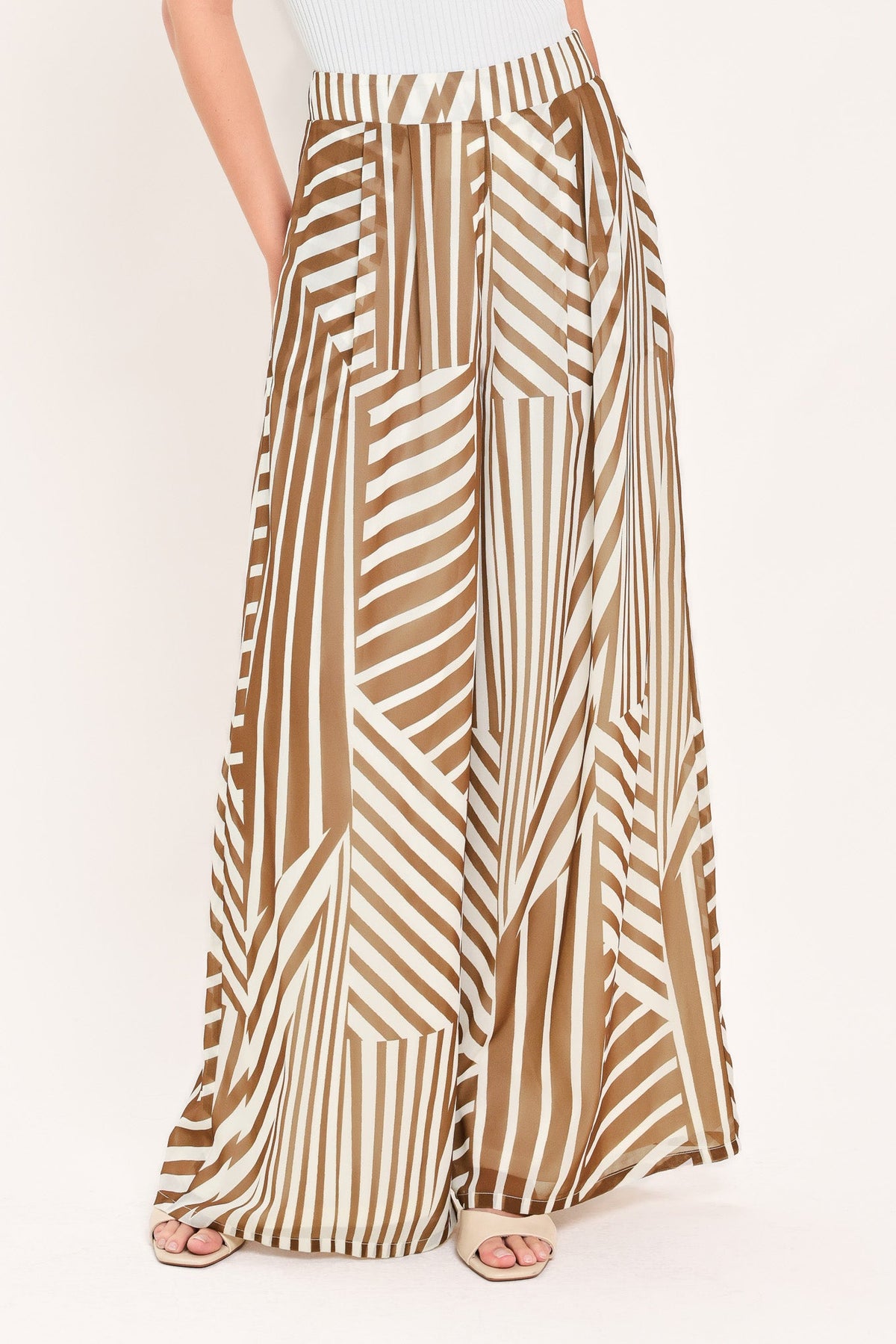 Flying Tomato Latte Ribbon Rhapsody woven wide-leg pants in mocha color with a relaxed fit and stylish design.