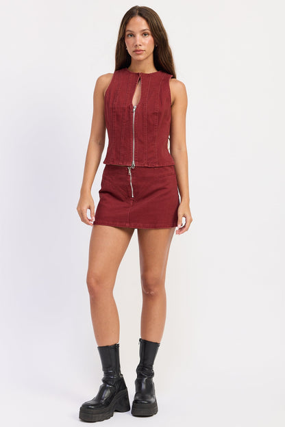 Emory Park Zaylee Top in burgundy, showcasing a stylish women's blouse with a relaxed fit and elegant design.
