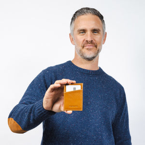 [title] Slim Card Holder | Farnelli