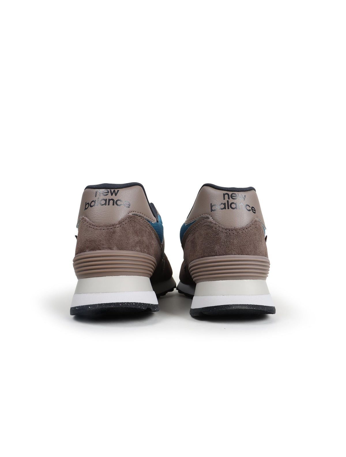 New Balance men's 574 sneakers in brown and blue with suede and mesh upper, casual footwear for everyday wear.