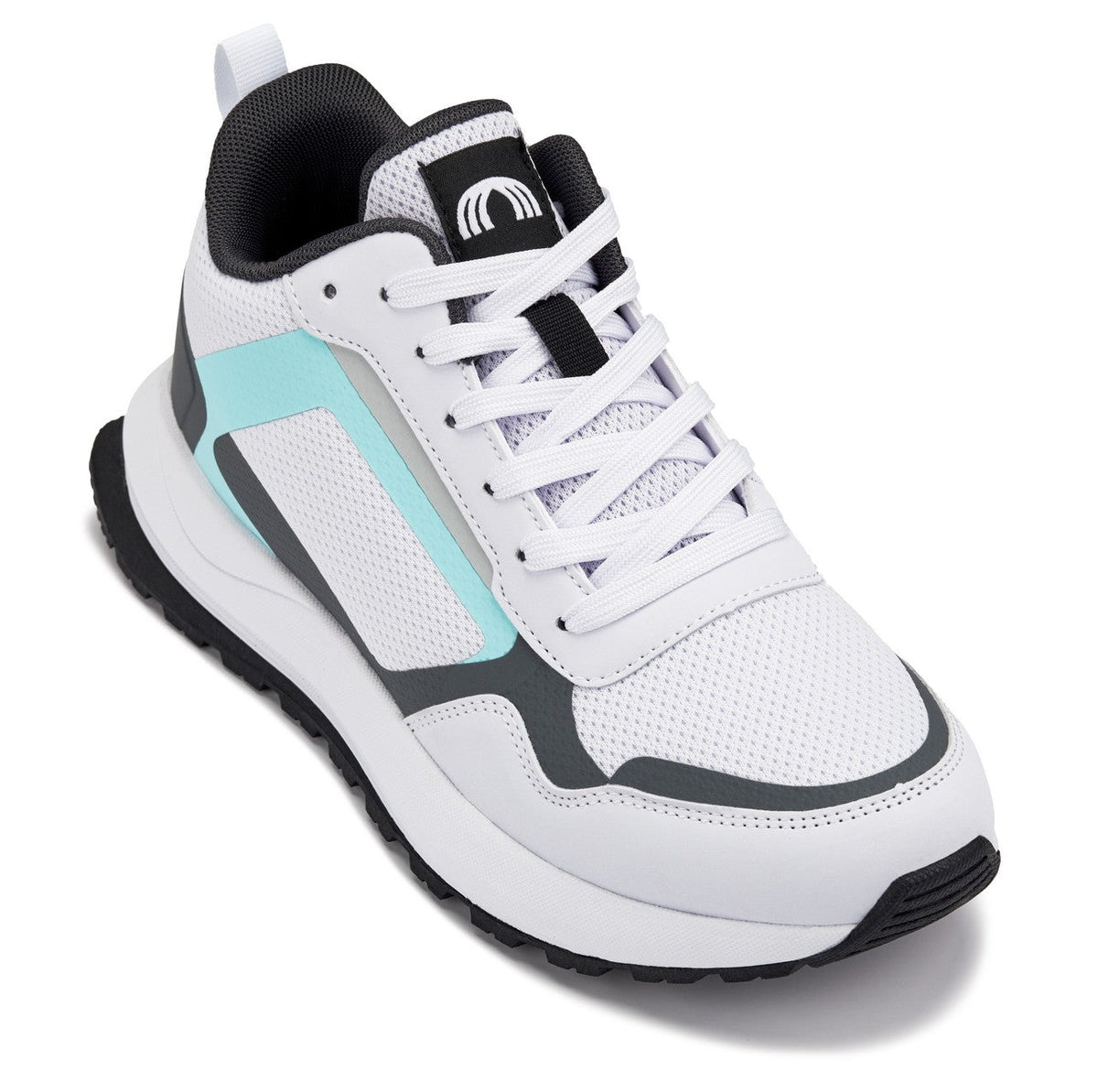 [title] Sneakers / Athletics | Farnelli