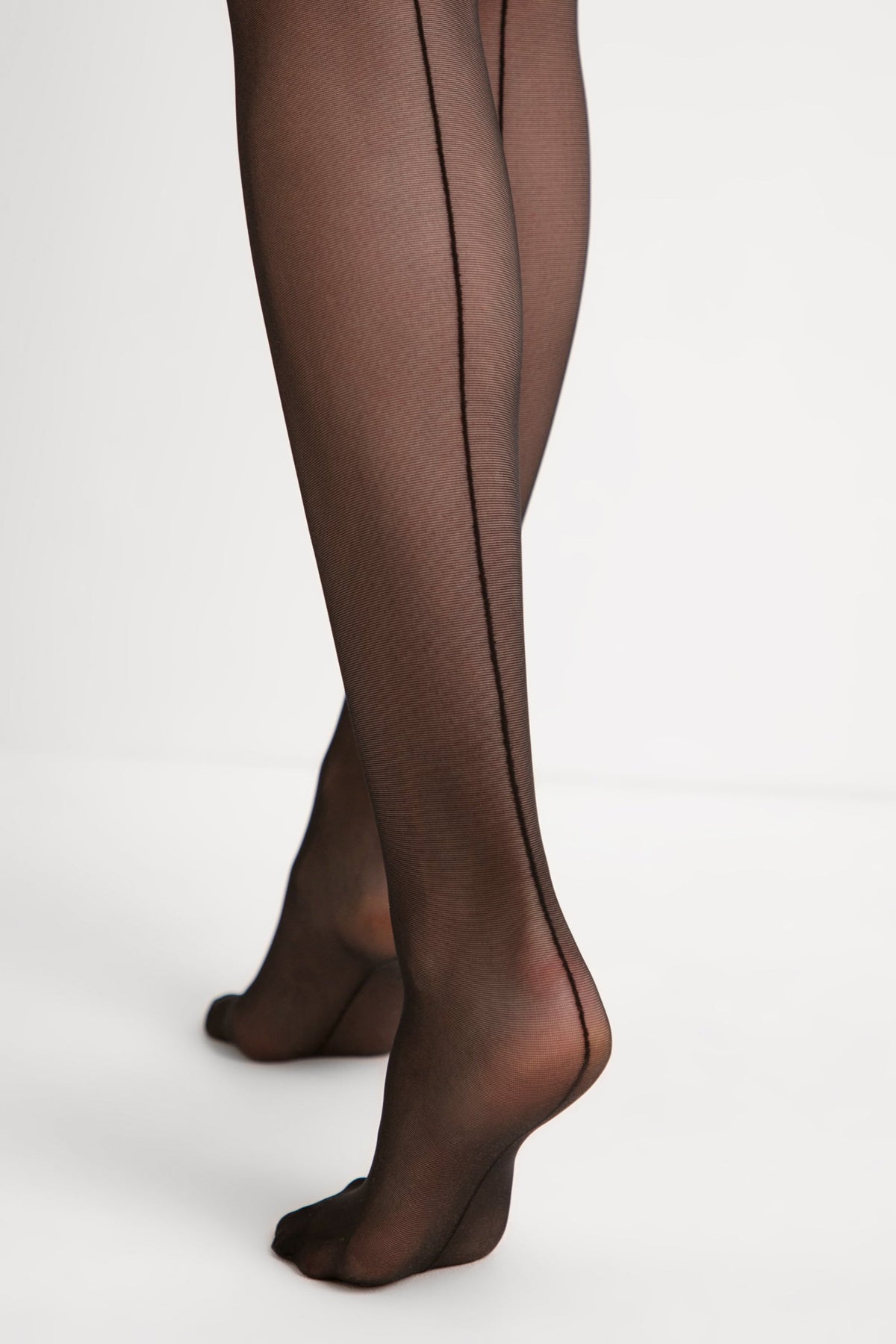 Conte Sense women's fantasy stockings with silicone lace top and back seam imitation, graphite gray