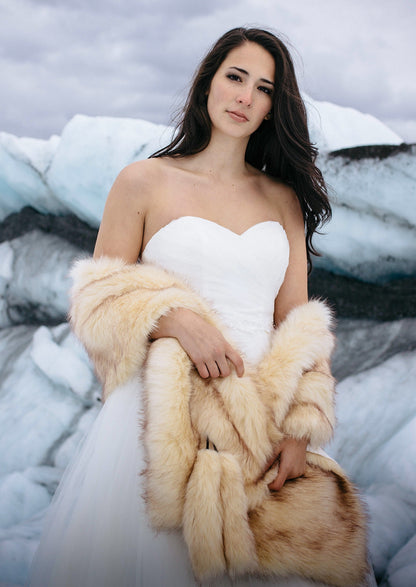 Champagne Faux Fur Shawl (Lilian Cha03)