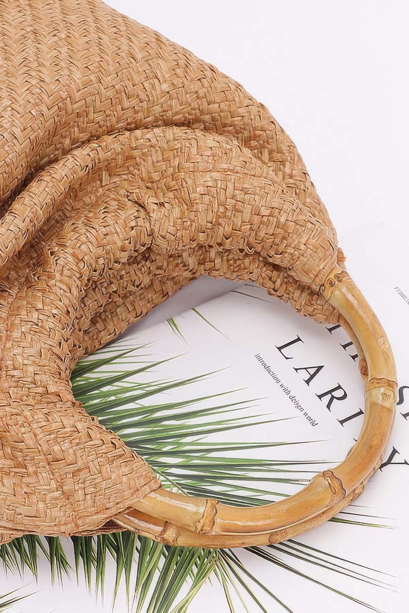 Faux Straw Bamboo Handle Handbag - Farnelli