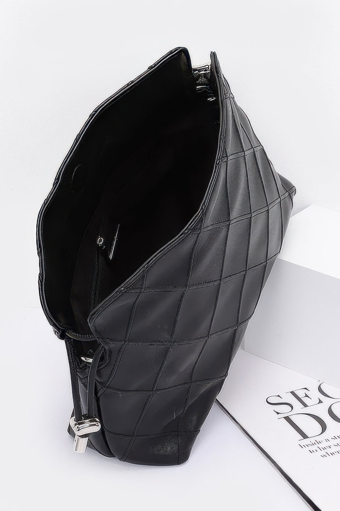 Quilted Faux Leather Bucket Crossbody Bag - Farnelli