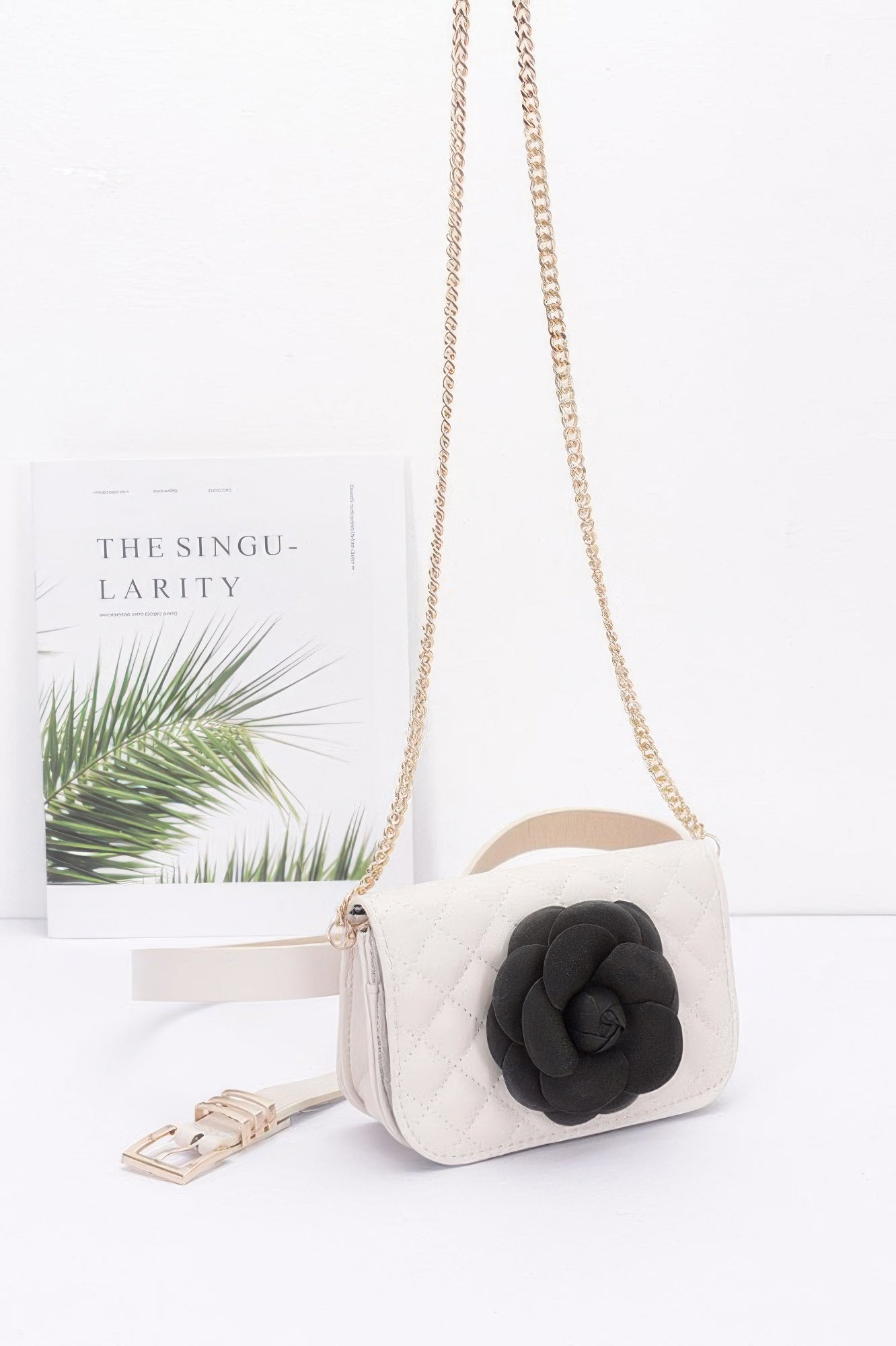 Faux Leather Quilted Flower Beltbag Shoulder Chain - Farnelli