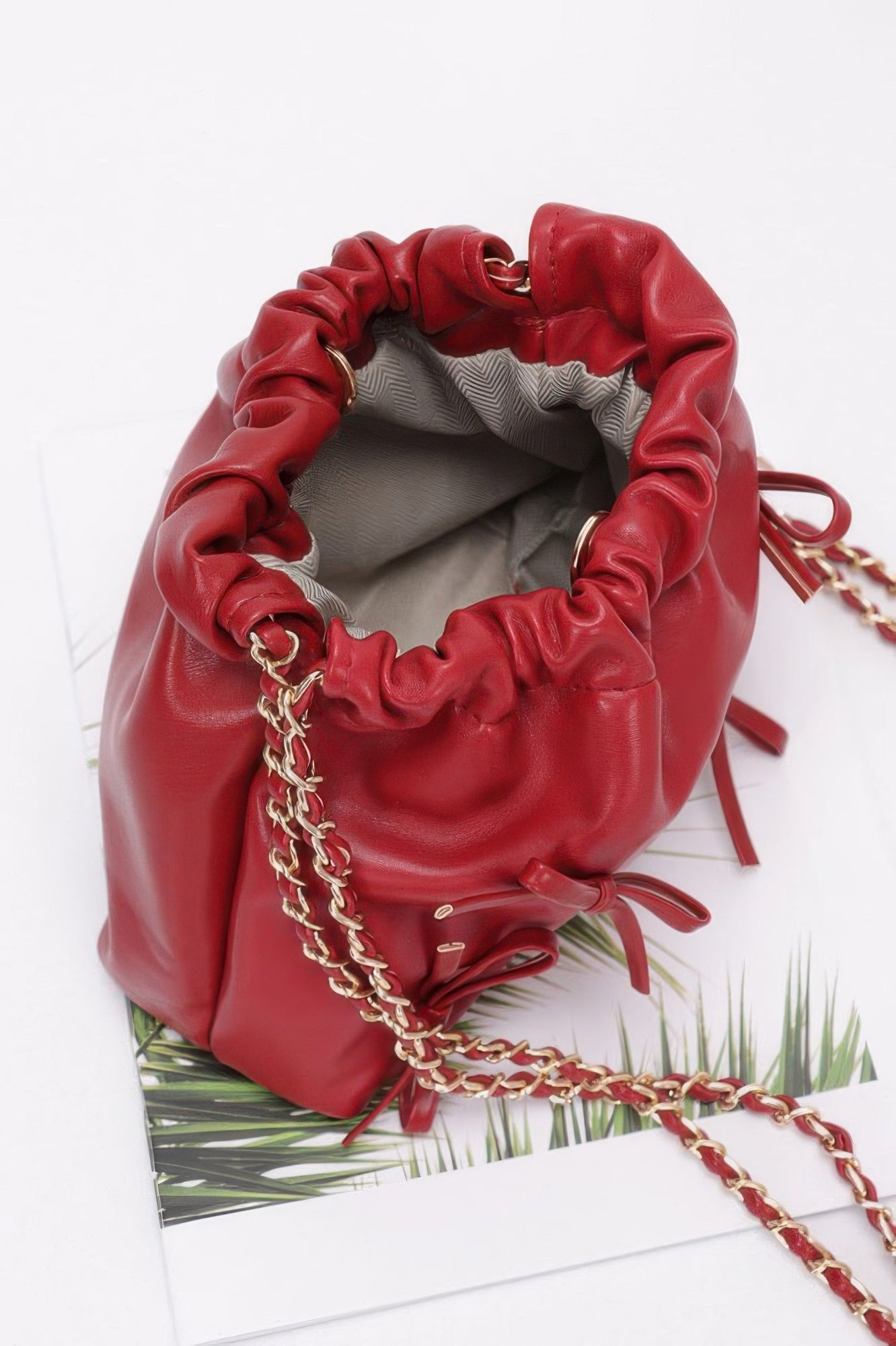 Faux Leather Multi Ribbon Bucket Chaincrossbodybag - Farnelli