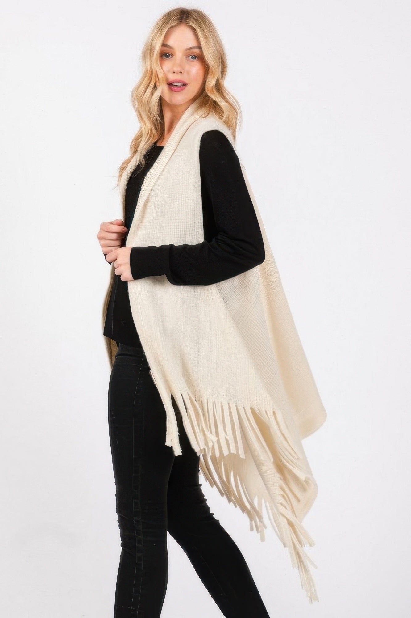 Embossed Dotted Line Tassel Knit Vest - Farnelli