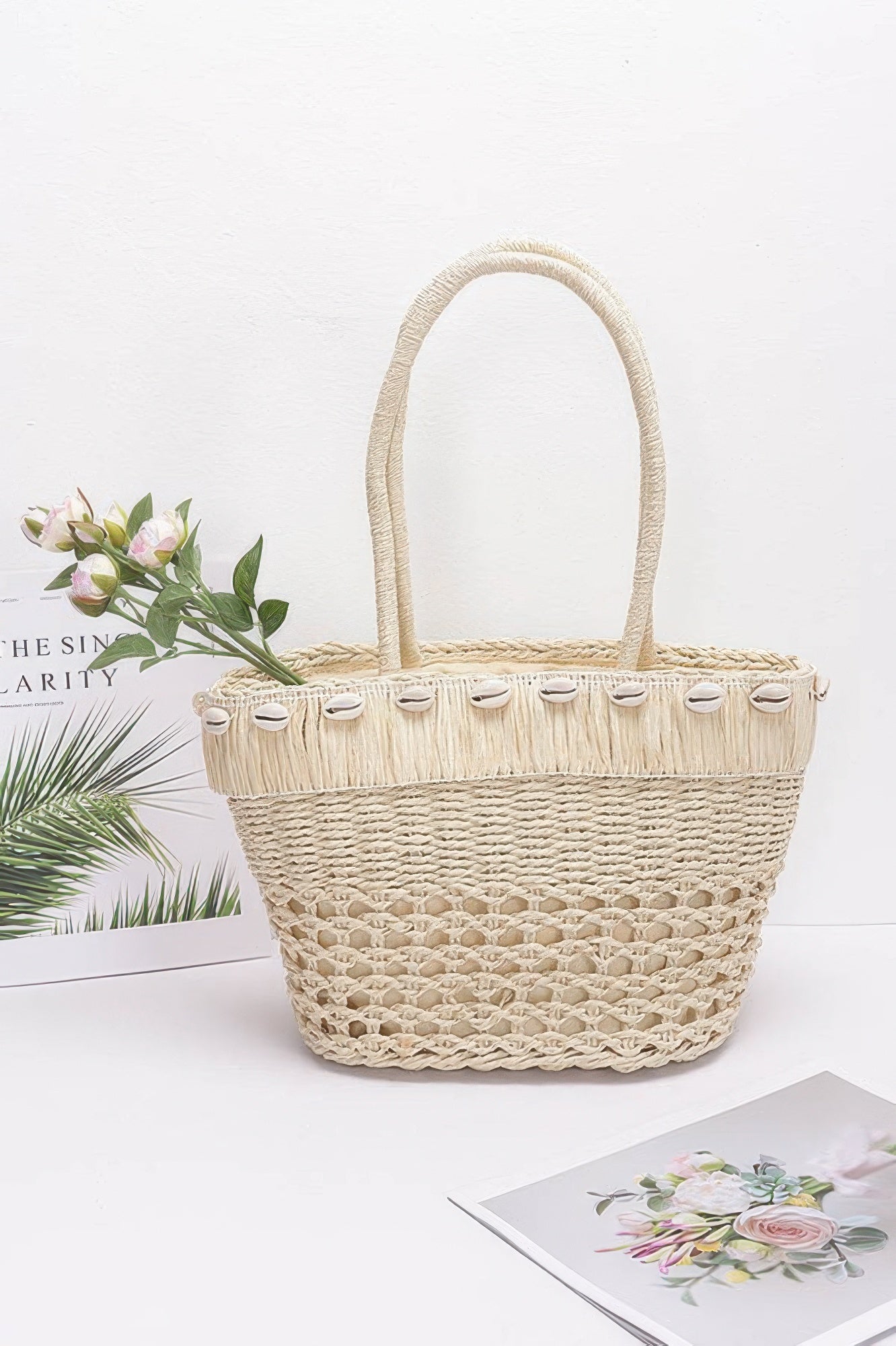 Faux Straw Shell Tote Bag - Farnelli