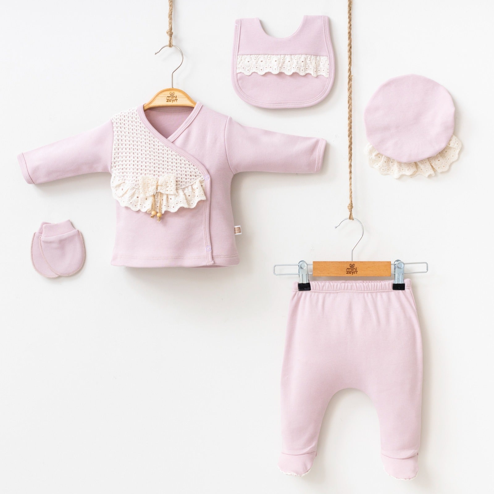 London Chic Newborn 5PC Set-1