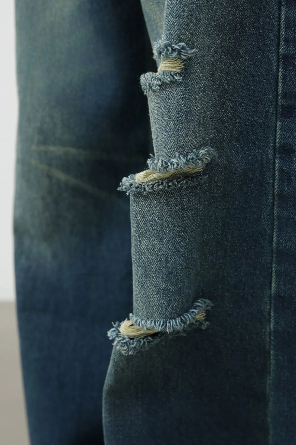 Men's Distressed Wide Leg Jeans - Farnelli