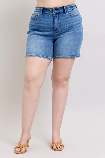 Judy Blue Full Size 2 Button Denim Shorts with Pockets Plus Size - Farnelli