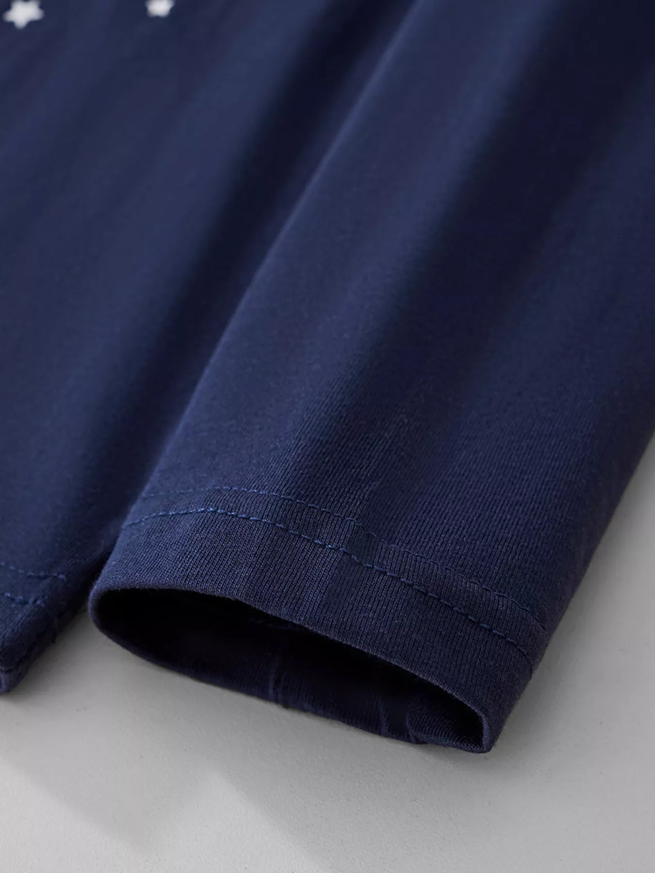 Children's Christmas Santa Sleigh Graphic Long Sleeve T-Shirt - Farnelli