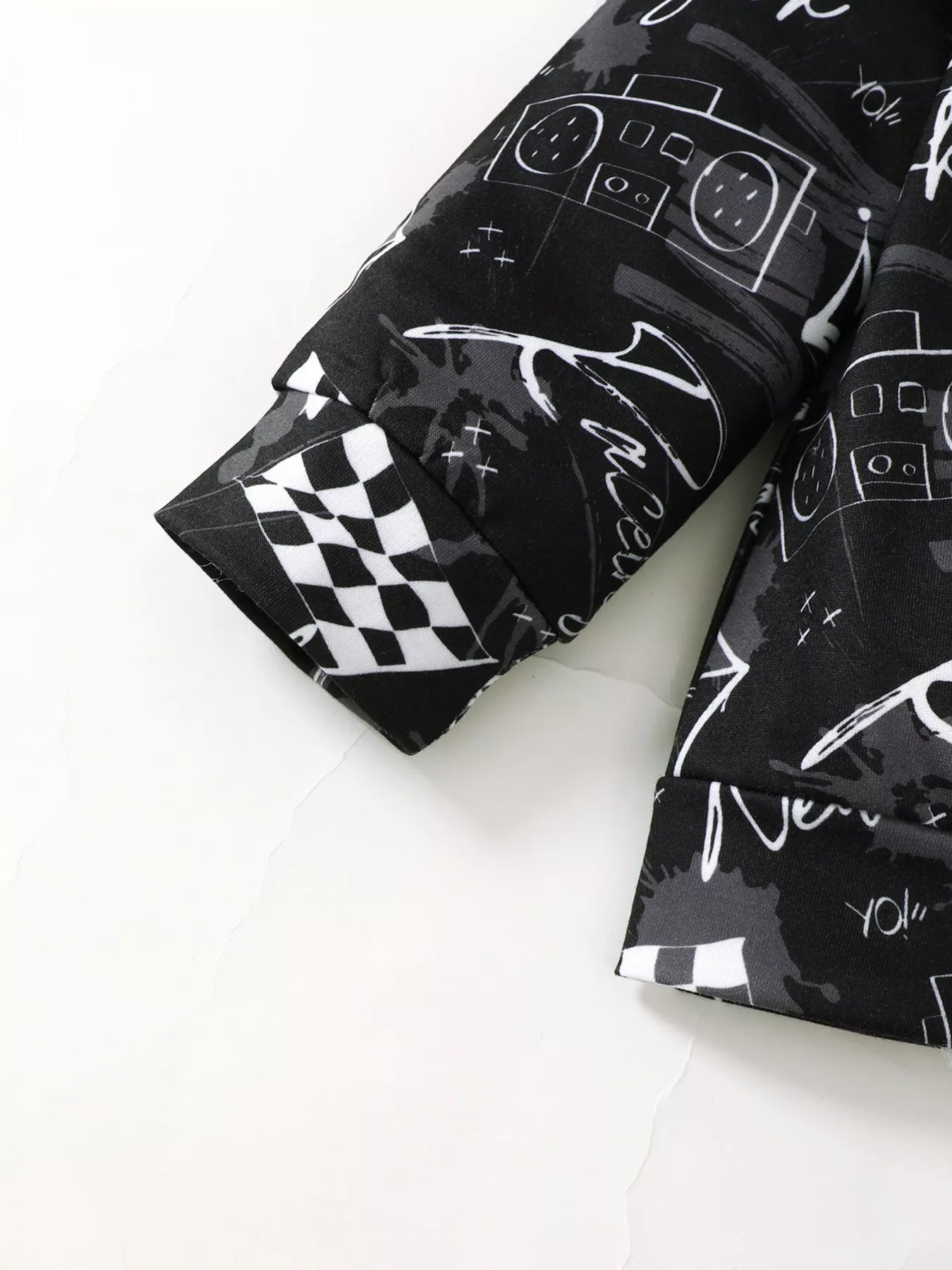 Children's Racing Car Print Long Sleeve Sweatshirt and Pants Set - Farnelli