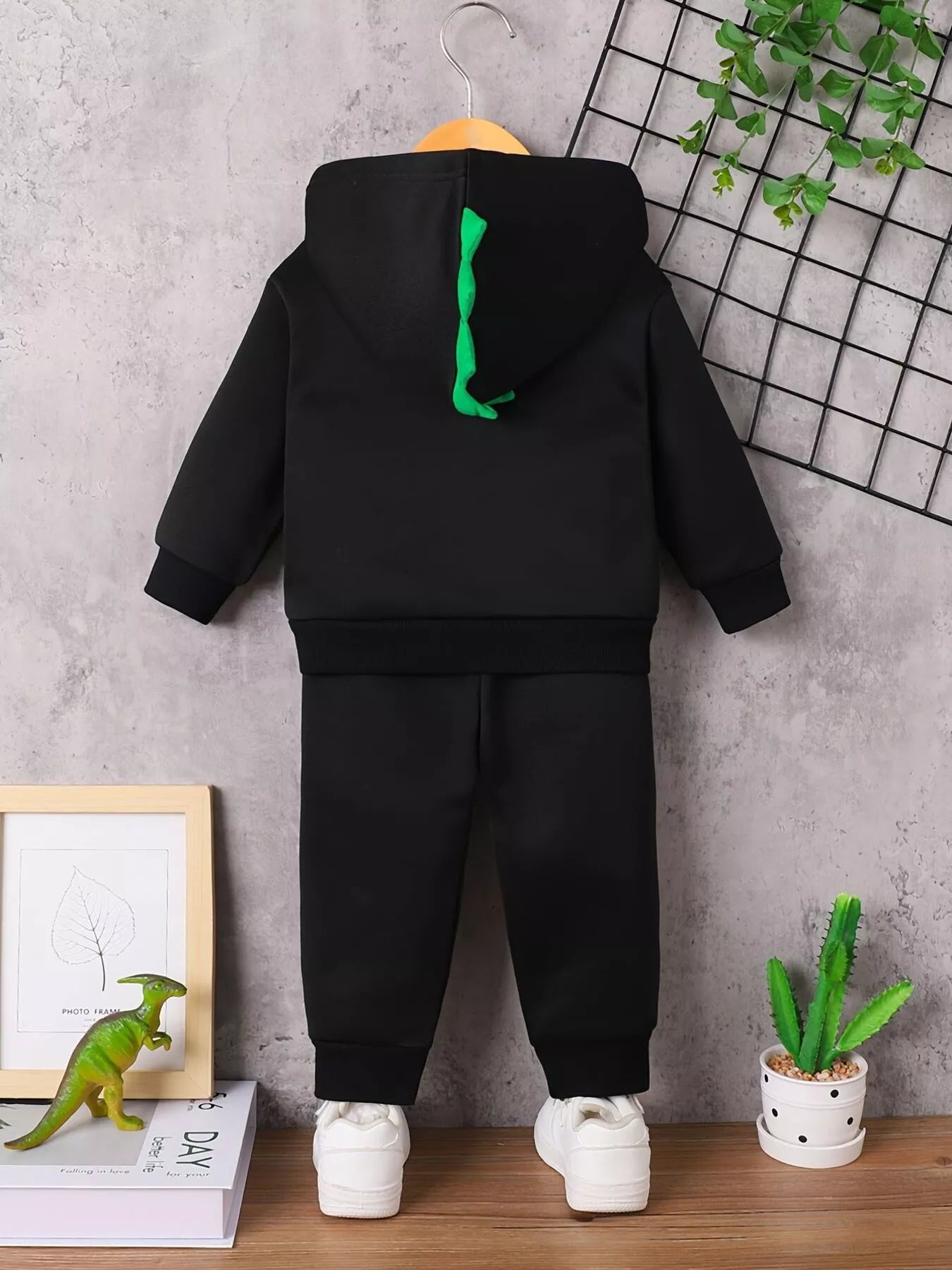 Children's Dinosaur Graphic Hoodie & Pants Set - Farnelli