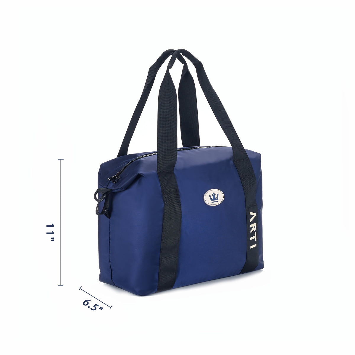 ARTI navy duffle bag with spacious zippered compartment and durable handles
