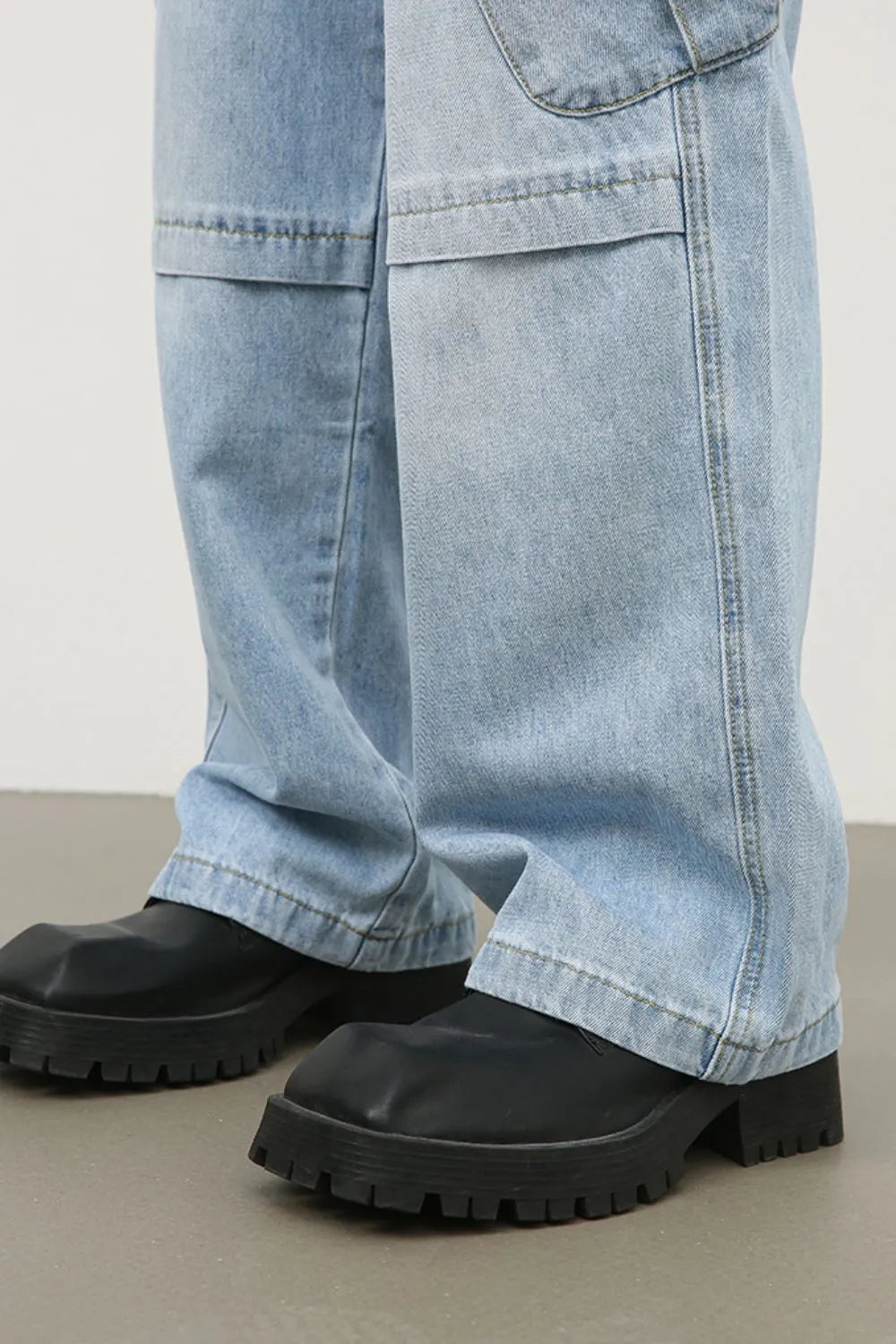 Men's Mid Rise Jeans with Cargo Pockets - Farnelli