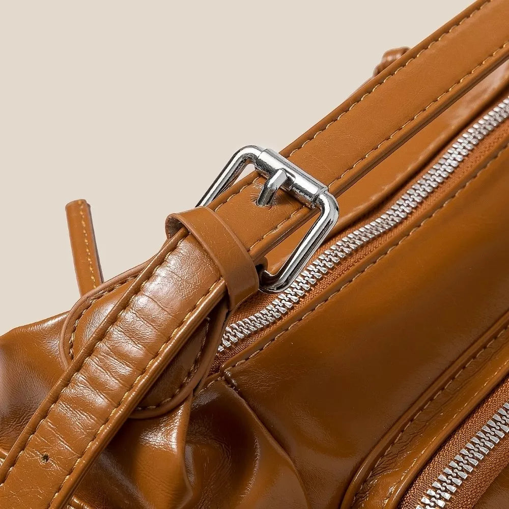 Fame Glossy Faux Leather Multi Pocket Hand Bag - Farnelli