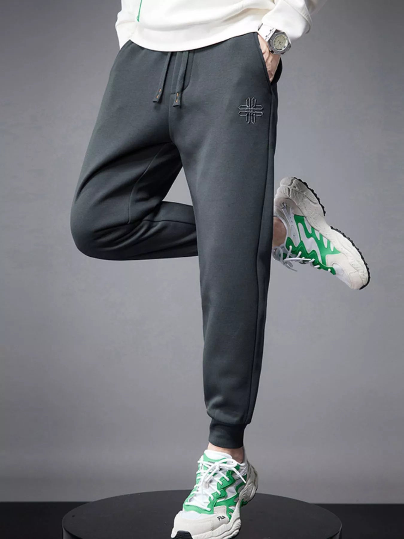 Men's Drawstring Joggers with Pockets - Farnelli